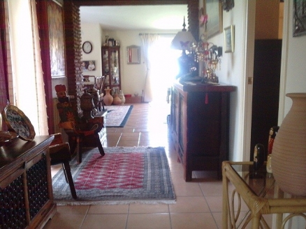 Villa&nbsp;with&nbsp;4&nbsp;bedroom&nbsp;in&nbsp;town,&nbsp;Spain&nbsp;137650