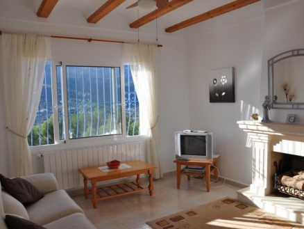 Benigembla&nbsp;property:&nbsp;Villa&nbsp;for&nbsp;sale&nbsp;in&nbsp;Benigembla,&nbsp;Alicante&nbsp;140064