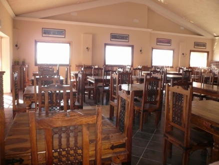 Commercial&nbsp;with&nbsp;bedroom&nbsp;in&nbsp;town,&nbsp;Spain&nbsp;140177