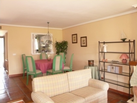 Apartment&nbsp;for&nbsp;sale&nbsp;in&nbsp;town,&nbsp;Spain&nbsp;140196