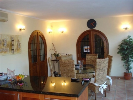 San&nbsp;Pedro&nbsp;de&nbsp;Alcantara&nbsp;property:&nbsp;Villa&nbsp;in&nbsp;Malaga&nbsp;for&nbsp;sale&nbsp;140766