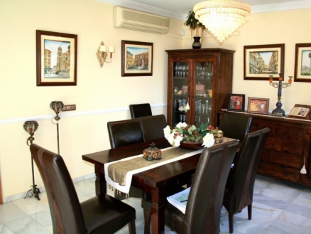 Malaga&nbsp;property:&nbsp;Villa&nbsp;with&nbsp;5&nbsp;bedroom&nbsp;in&nbsp;Malaga&nbsp;141878