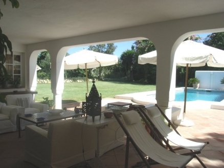 Villa&nbsp;with&nbsp;4&nbsp;bedroom&nbsp;in&nbsp;town&nbsp;142569