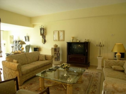 Townhome&nbsp;with&nbsp;4&nbsp;bedroom&nbsp;in&nbsp;town,&nbsp;Spain&nbsp;142638