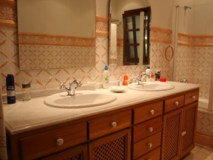 San&nbsp;Pedro&nbsp;de&nbsp;Alcantara&nbsp;property:&nbsp;Malaga&nbsp;Villa&nbsp;142800