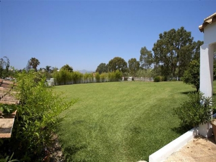 Villa&nbsp;for&nbsp;sale&nbsp;in&nbsp;town,&nbsp;Spain&nbsp;143935