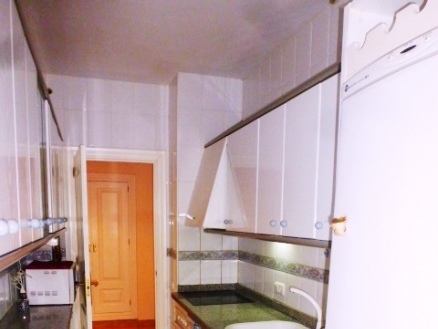 Malaga&nbsp;property&nbsp;|&nbsp;4&nbsp;bedroom&nbsp;Apartment&nbsp;144370