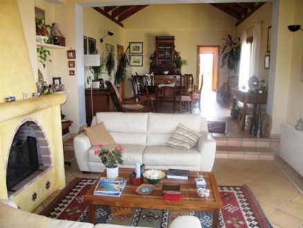 Tarifa&nbsp;property:&nbsp;Villa&nbsp;with&nbsp;4&nbsp;bedroom&nbsp;in&nbsp;Tarifa,&nbsp;Spain&nbsp;144408