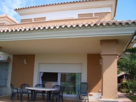 Villa&nbsp;for&nbsp;sale&nbsp;in&nbsp;town&nbsp;145550