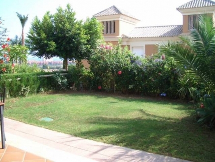 Villa&nbsp;with&nbsp;3&nbsp;bedroom&nbsp;in&nbsp;town&nbsp;145551