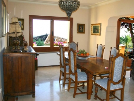 Rio&nbsp;Real&nbsp;property:&nbsp;Villa&nbsp;with&nbsp;5&nbsp;bedroom&nbsp;in&nbsp;Rio&nbsp;Real&nbsp;145588