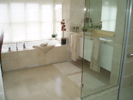 Townhome&nbsp;for&nbsp;sale&nbsp;in&nbsp;town,&nbsp;Malaga&nbsp;145623