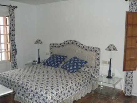 Townhome&nbsp;for&nbsp;sale&nbsp;in&nbsp;town,&nbsp;Malaga&nbsp;147142