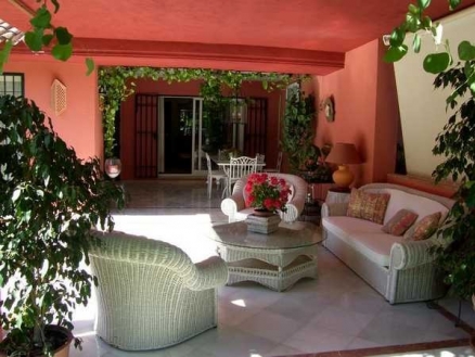 Villa&nbsp;with&nbsp;4&nbsp;bedroom&nbsp;in&nbsp;town,&nbsp;Spain&nbsp;147196