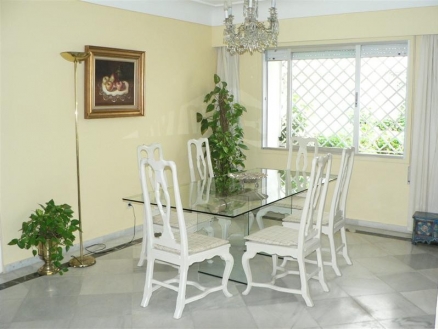 Apartment&nbsp;with&nbsp;3&nbsp;bedroom&nbsp;in&nbsp;town&nbsp;147201