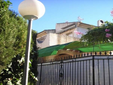 Villa for sale in town 147553