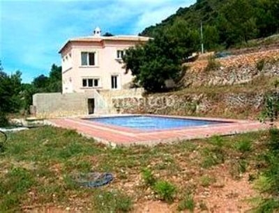 Jalon&nbsp;property:&nbsp;Villa&nbsp;for&nbsp;sale&nbsp;in&nbsp;Jalon&nbsp;150893