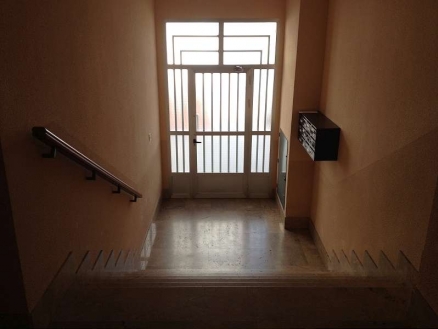 Apartment with 4 bedroom in town 151112