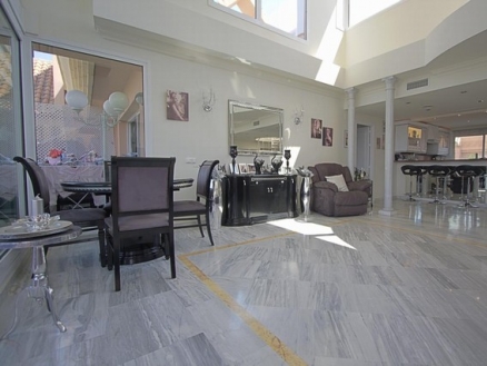 Nueva Andalucia property: Penthouse in Malaga for sale 151399