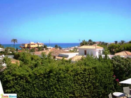 Villa&nbsp;for&nbsp;sale&nbsp;in&nbsp;town,&nbsp;Spain&nbsp;151484