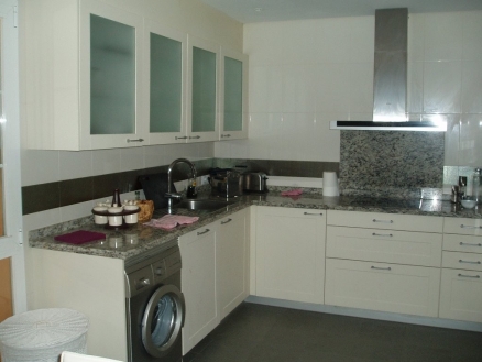 Estepona property: Villa with 3 bedroom in Estepona 152057