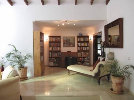 El Paraiso property: Villa with 6 bedroom in El Paraiso, Spain 152062