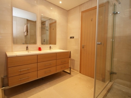 town Apartment 152189