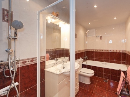 Coin property: Malaga Villa 152301