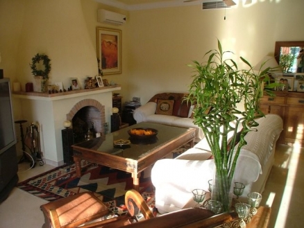 Malaga&nbsp;property&nbsp;|&nbsp;4&nbsp;bedroom&nbsp;Villa&nbsp;153048