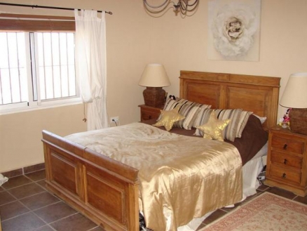 Villa&nbsp;for&nbsp;sale&nbsp;in&nbsp;town,&nbsp;&nbsp;154690