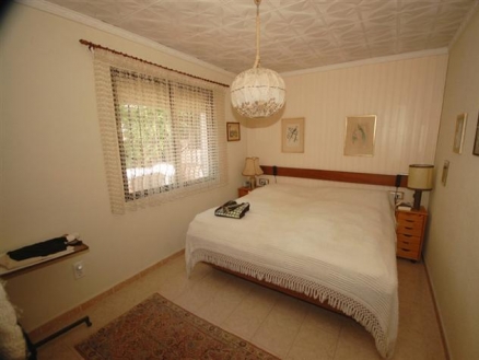 Alicante&nbsp;property&nbsp;|&nbsp;3&nbsp;bedroom&nbsp;Villa&nbsp;154701