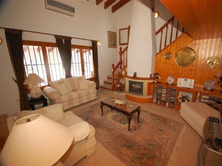 Monte&nbsp;Pego&nbsp;property:&nbsp;Villa&nbsp;with&nbsp;4&nbsp;bedroom&nbsp;in&nbsp;Monte&nbsp;Pego&nbsp;154709