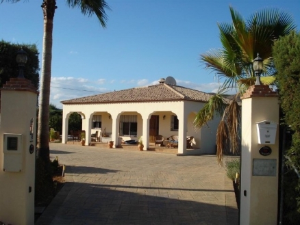 Alhaurin&nbsp;De&nbsp;La&nbsp;Torre&nbsp;property:&nbsp;Villa&nbsp;for&nbsp;sale&nbsp;in&nbsp;Alhaurin&nbsp;De&nbsp;La&nbsp;Torre&nbsp;155168