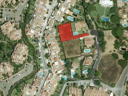 Land&nbsp;with&nbsp;bedroom&nbsp;in&nbsp;town,&nbsp;Spain&nbsp;155314