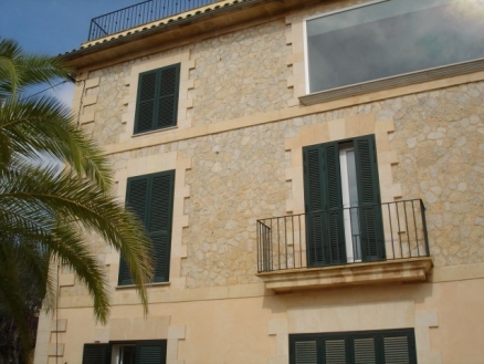 Villa&nbsp;for&nbsp;sale&nbsp;in&nbsp;town&nbsp;155469