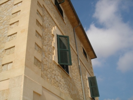 Villa&nbsp;for&nbsp;sale&nbsp;in&nbsp;town,&nbsp;Spain&nbsp;155469