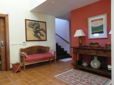 New&nbsp;Golden&nbsp;Mile&nbsp;property:&nbsp;New&nbsp;Golden&nbsp;Mile&nbsp;Villa&nbsp;155536