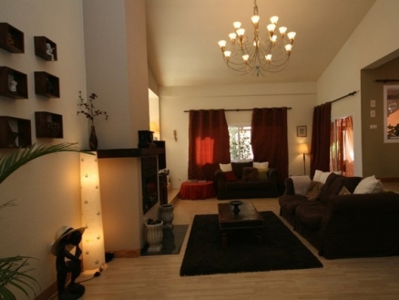 Villa&nbsp;for&nbsp;sale&nbsp;in&nbsp;town,&nbsp;Spain&nbsp;156399