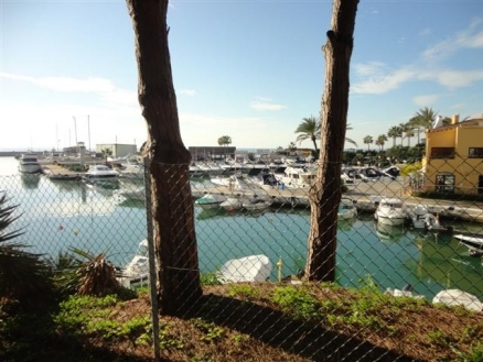 Villa&nbsp;for&nbsp;sale&nbsp;in&nbsp;town&nbsp;156587