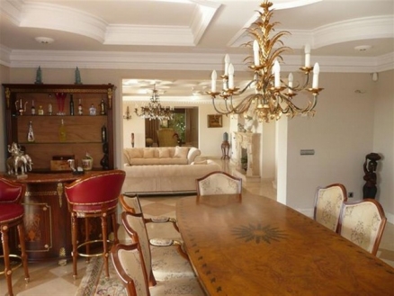 Benahavis&nbsp;property:&nbsp;Malaga&nbsp;property&nbsp;|&nbsp;5&nbsp;bedroom&nbsp;Villa&nbsp;156688