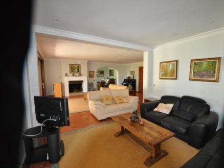 Benahavis&nbsp;property:&nbsp;Villa&nbsp;with&nbsp;6&nbsp;bedroom&nbsp;in&nbsp;Benahavis,&nbsp;Spain&nbsp;156868