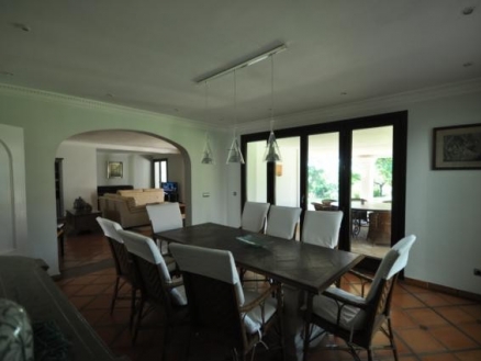 Benahavis&nbsp;property:&nbsp;Villa&nbsp;in&nbsp;Malaga&nbsp;for&nbsp;sale&nbsp;156868