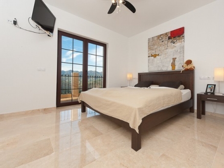 Malaga&nbsp;property&nbsp;|&nbsp;4&nbsp;bedroom&nbsp;Townhome&nbsp;156869