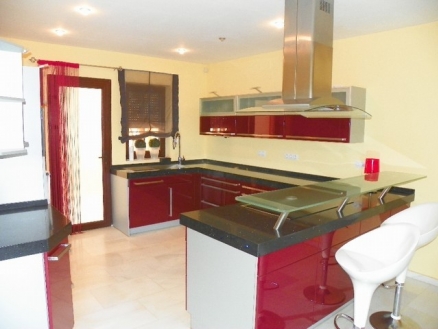 Townhome&nbsp;for&nbsp;sale&nbsp;in&nbsp;town,&nbsp;Malaga&nbsp;157193