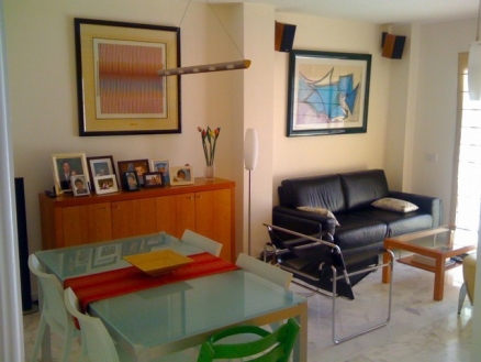 Estepona property: Apartment with 2 bedroom in Estepona 157203
