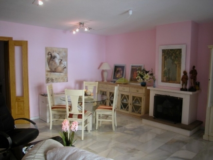 Estepona property: Townhome with 3 bedroom in Estepona 157214