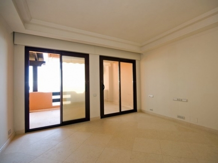 Estepona property: Apartment for sale in Estepona, Malaga 157296