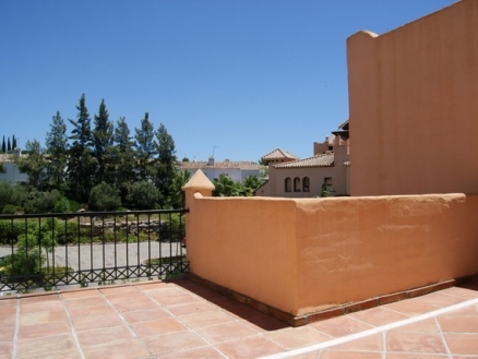 town Apartment 157338