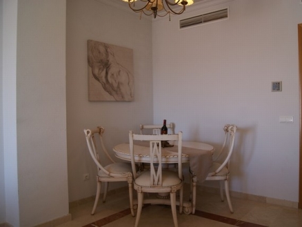 Estepona property: Apartment with 2 bedroom in Estepona, Spain 157355