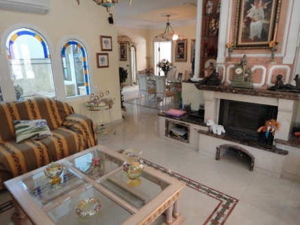 Alhaurin El Grande property: Villa for sale in Alhaurin El Grande, Malaga 157371